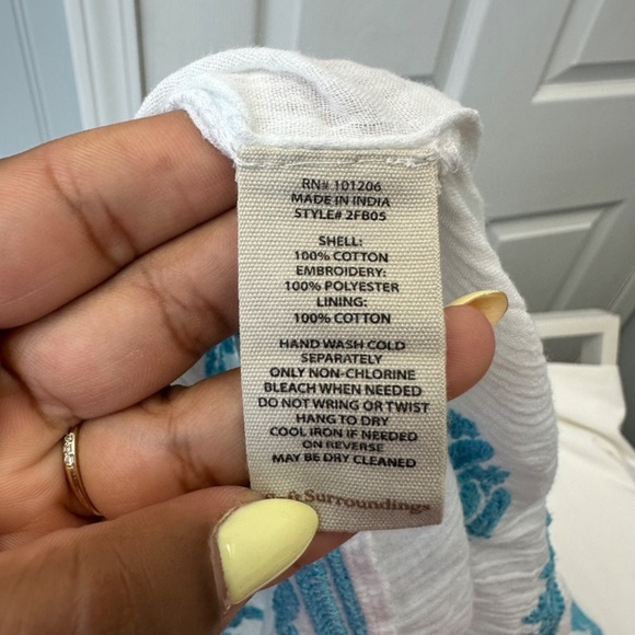 Soft Surroundings White with Blue Embroidered Juniper Dress S:Medium - Picture 9 of 10